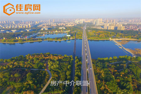 东岳广场2室2厅1卫62万84m2出售